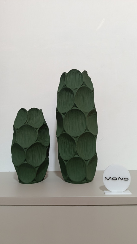 گلدان دکوری مدل سکه ای پلی استر