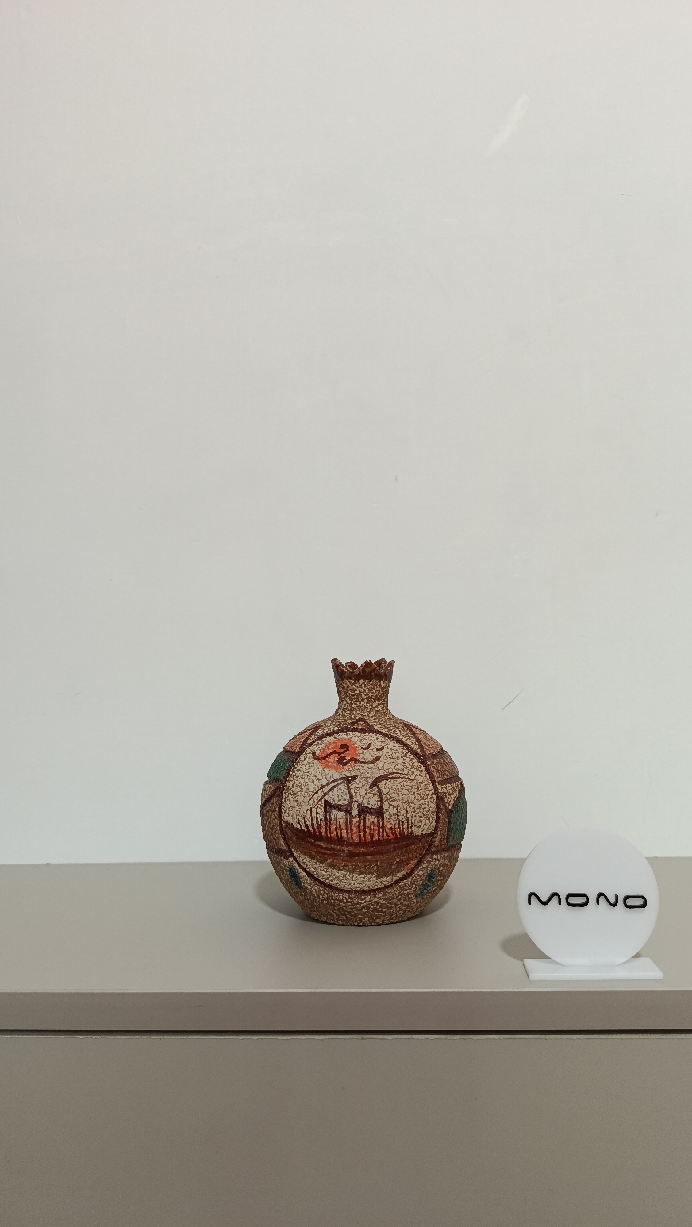 گلدان دکوراتیو طرح انار رومیزی سفالی دست‌ساز