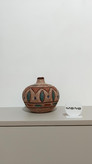 گلدان دکوراتیو رومیزی سفالی طرح سنتی دستساز